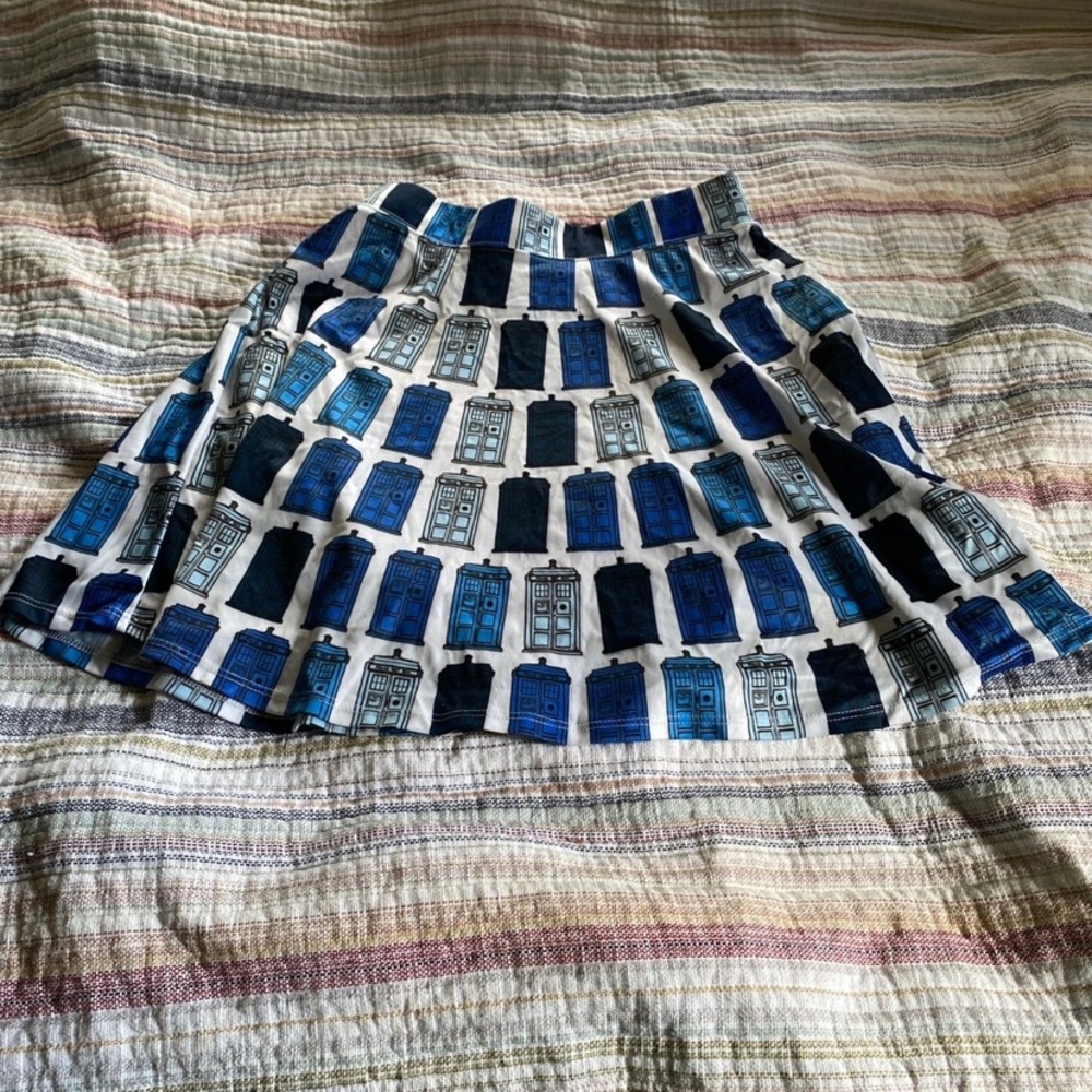 Doctor who skirt